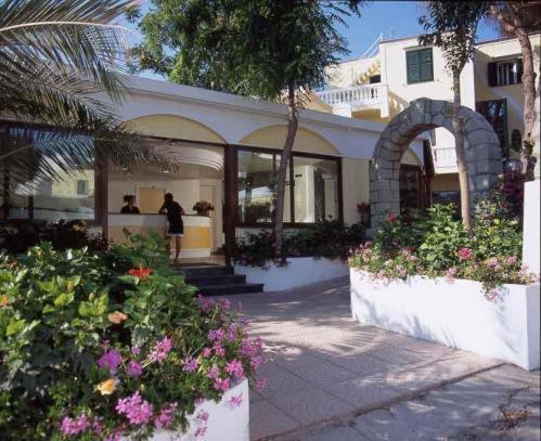 Albergo Villa Hibiscus Forio di Ischia Buitenkant foto
